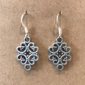 Sterling silver design earrings